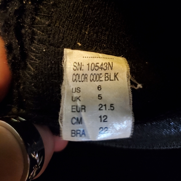 Twinkle toes skechers boots - Picture 11 of 14